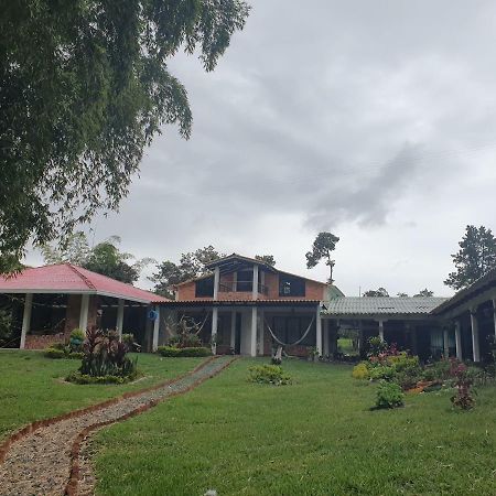 Parcela Villa Cristal Popayán Buitenkant foto