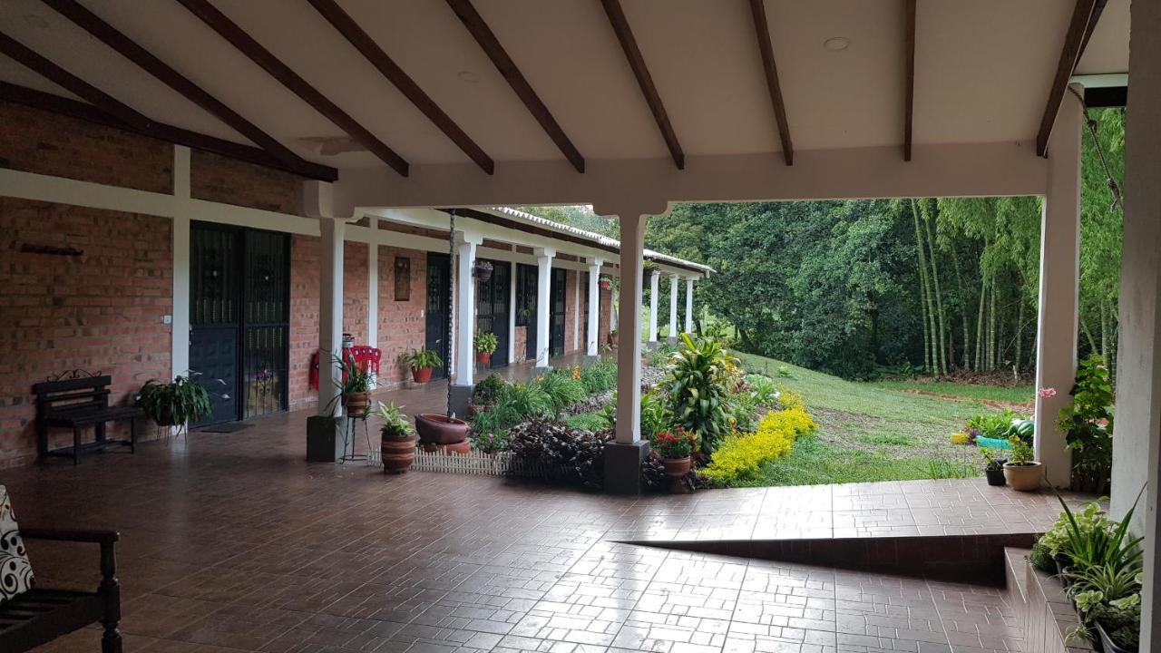 Parcela Villa Cristal Popayán Buitenkant foto