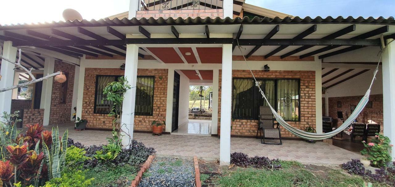 Parcela Villa Cristal Popayán Buitenkant foto